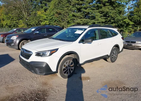 2021 Subaru Outback z USA, uszkodzony, nr VIN 4S4BTAAC1M3196514